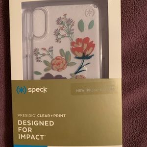 Speck iPhone XR case - new in box
